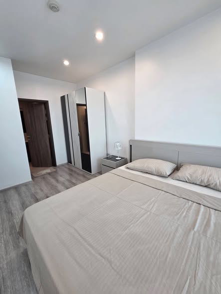 bedroom of Ideo Mobi Sukhumvit 66