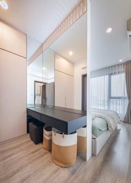 bedroom and room interior of Ideo Mobi Sukhumvit 66