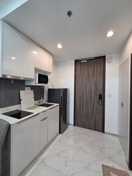 kitchen of Ideo Mobi Sukhumvit 66
