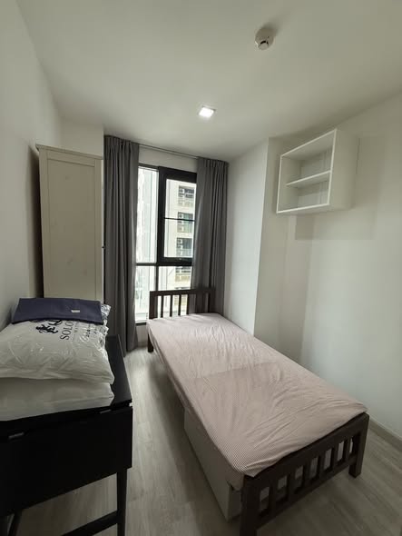 bedroom of Ideo Mobi Sukhumvit 81