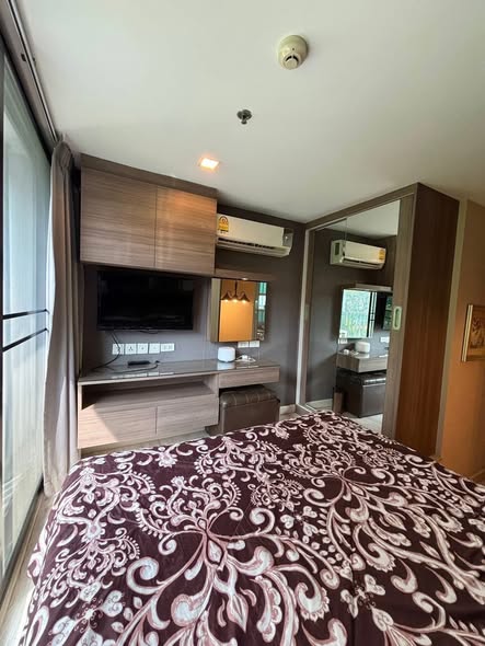 bedroom of Ideo Mobi Sukhumvit 81