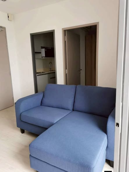 living room of Ideo Mobi Sukhumvit 81