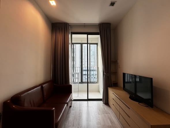 living room and bedroom of Ideo Mobi Sukhumvit 81
