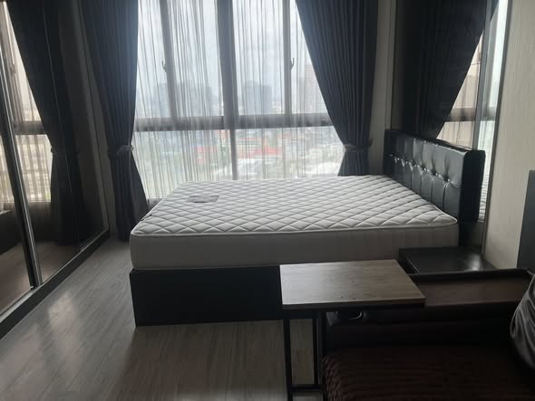 bedroom of Ideo Mobi Sukhumvit Eastgate