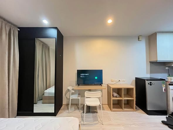 bedroom of Ideo Mobi Sukhumvit Eastgate