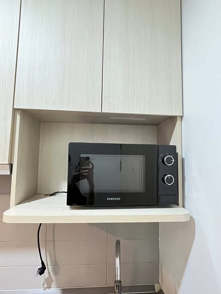 kitchen of Ideo Mobi Sukhumvit Eastgate