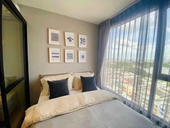 bedroom of Ideo Mobi Sukhumvit Eastpoint