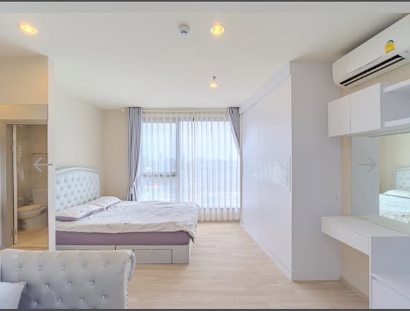 bedroom of Ideo Mobi Sukhumvit Eastpoint