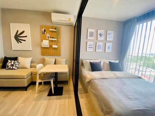 bedroom of Ideo Mobi Sukhumvit Eastpoint