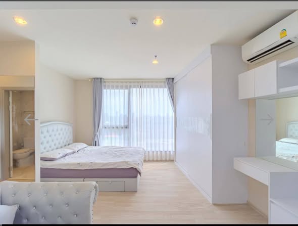 bedroom of Ideo Mobi Sukhumvit Eastpoint