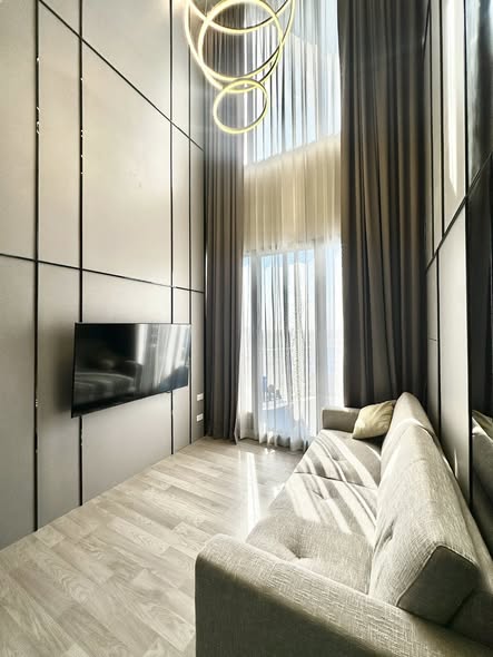 bedroom and living room of Ideo Mobi Sukhumvit Eastpoint