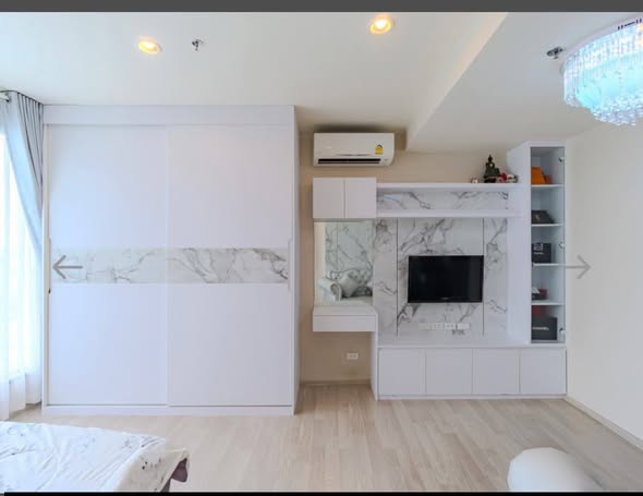 living room and bedroom and room interior of Ideo Mobi Sukhumvit Eastpoint