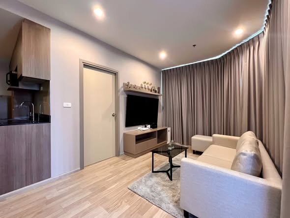 living room and room interior of Ideo Mobi Sukhumvit Eastpoint