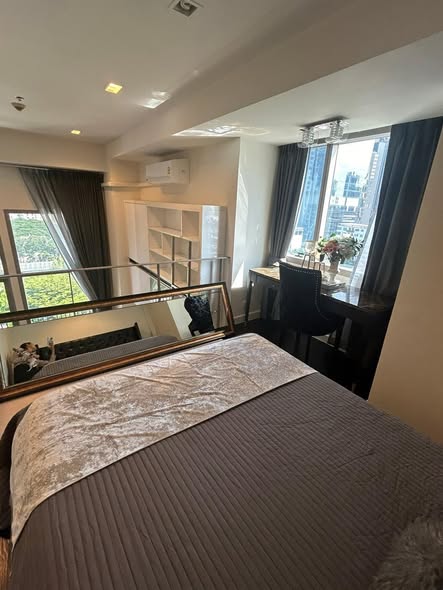 bedroom of Ideo Morph 38