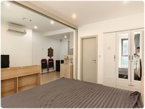 bedroom and room interior of Ideo Q Chula-Samyan