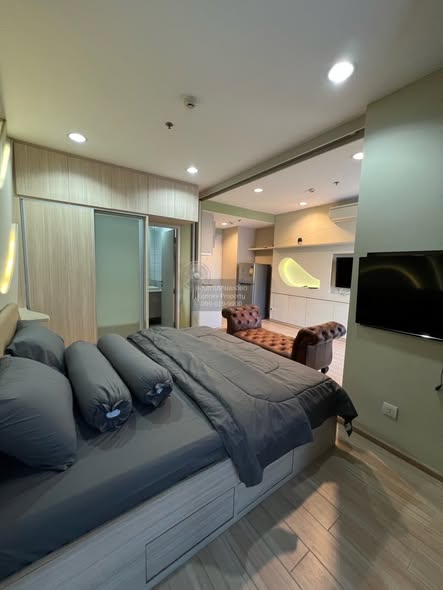 bedroom of Ideo Q Ratchathewi