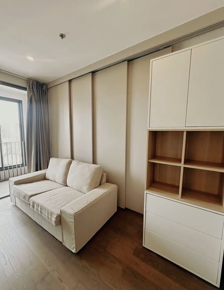 bedroom and living room and room interior of Ideo Q Ratchathewi