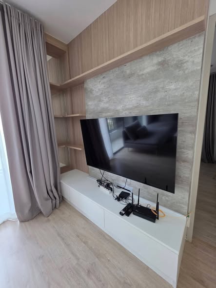 living room of Ideo Q Ratchathewi