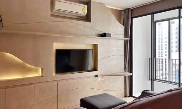living room and bedroom of Ideo Q Ratchathewi