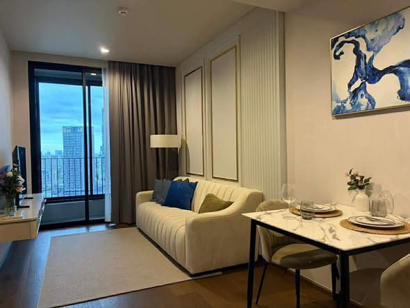 bedroom and living room of Ideo Q Sukhumvit 36