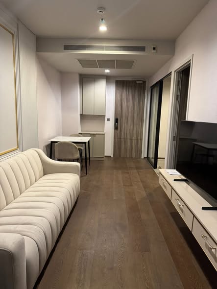 room interior of Ideo Q Sukhumvit 36