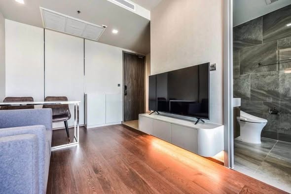 living room and room interior of Ideo Q Victory