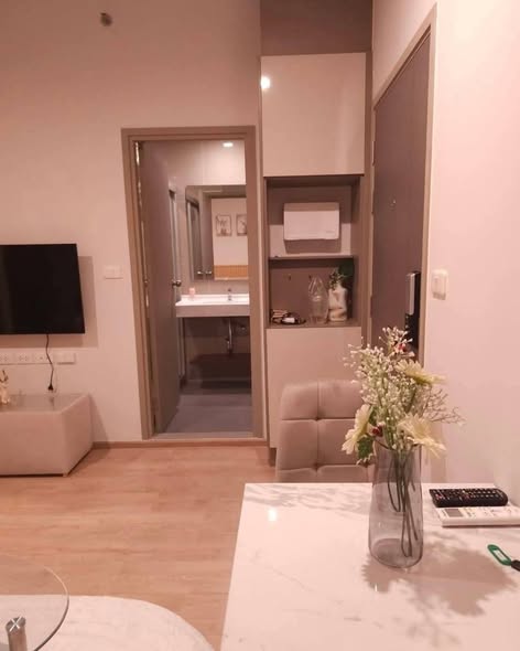 bathroom of IDEO Rama9 – Asoke