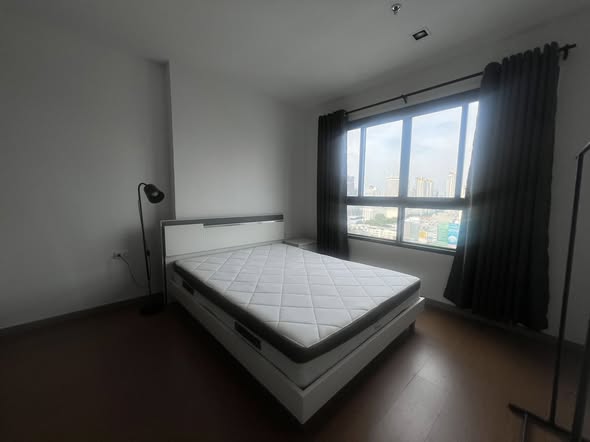 bedroom of IDEO Rama9 – Asoke