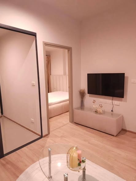 bedroom and bathroom of IDEO Rama9 – Asoke