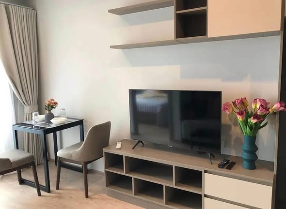 living room and room interior of IDEO Rama9 – Asoke