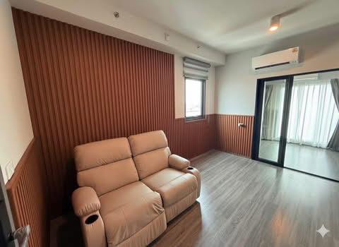 bedroom and living room and room interior of Ideo Ramkamhaeng Lamsali Station
