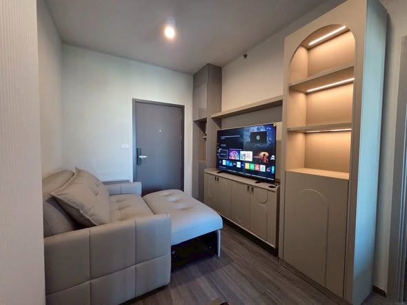 living room and bedroom of Ideo Ramkamhaeng Lamsali Station
