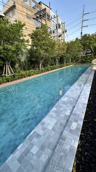 pool of Ideo Ramkamhaeng Lamsali Station