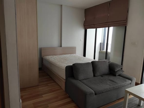 bedroom of IDEO Ratchada-Huai Khwang