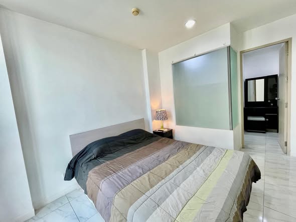bedroom of IDEO Ratchada-Huai Khwang