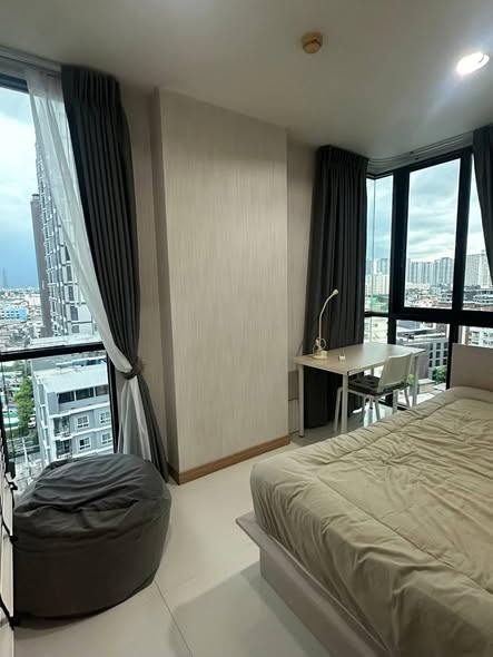 bedroom of IDEO Ratchada-Huai Khwang