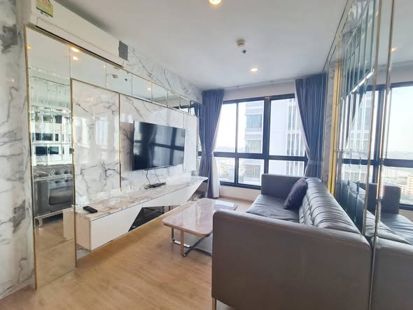 living room and room interior of Ideo Sathon-Tha Phra