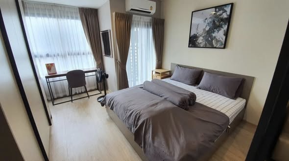 bedroom of Ideo Sathon-Wongwian Yai