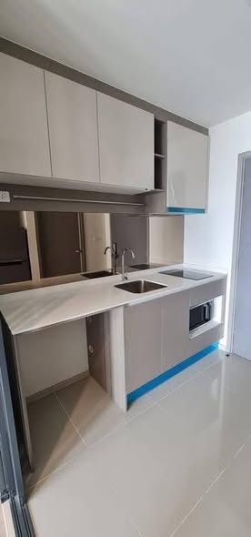 kitchen of Ideo Sathon-Wongwian Yai