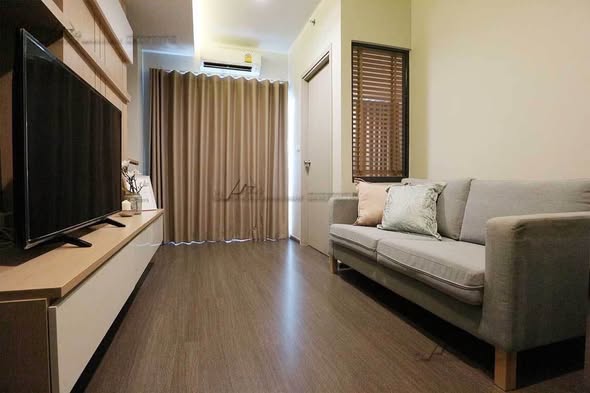 bedroom and living room of Ideo Sukhumvit 93
