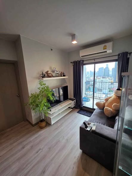 living room of Ideo Sukhumvit 93