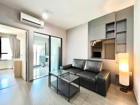 living room and bedroom and room interior of Ideo Sukhumvit 93