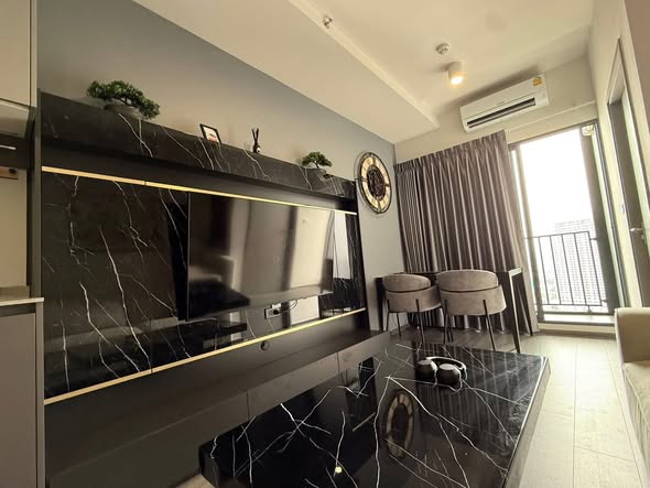 living room of IDEO Sukhumvit Rama 4 ไอดีโอ สุขุมวิท-พระราม 4