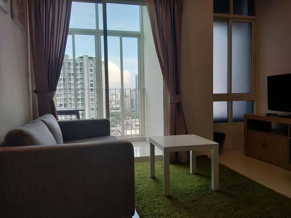 living room and bedroom of Ideo Verve Sukhumvit