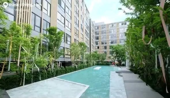 pool of IKON SUKHUMVIT 77 CONDOMINIUM
