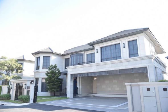 บ้านเดี่ยวแต่งสวยพร้อมอยู่ทำเลทอง
