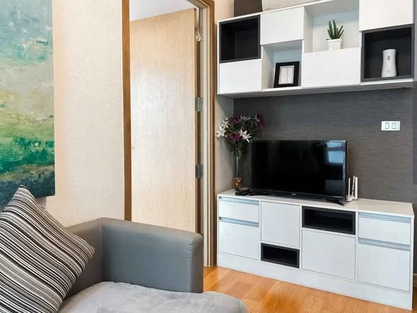 living room and room interior of InterLux Premier Sukumvit 13