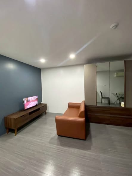 living room and room interior of ITF-Silom Palace