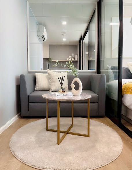 living room and room interior of Ivory Ratchada 32