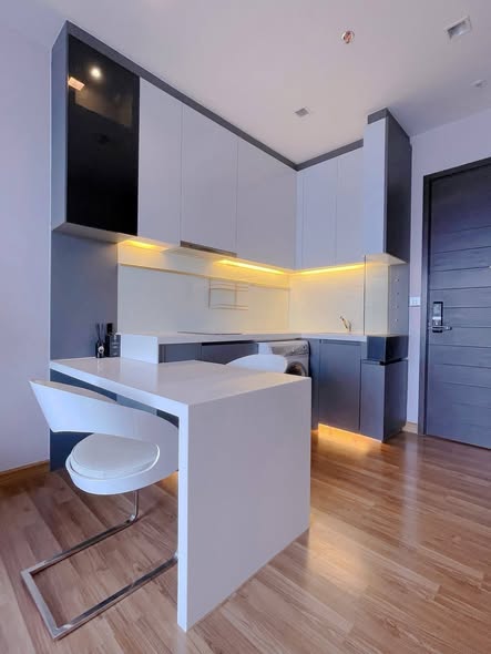 kitchen of Ivy Ampio
